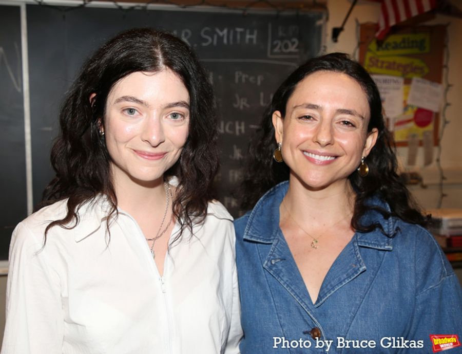 Photos: Lorde Visits The Cast of JOHN PROCTOR IS THE VILLAIN Image