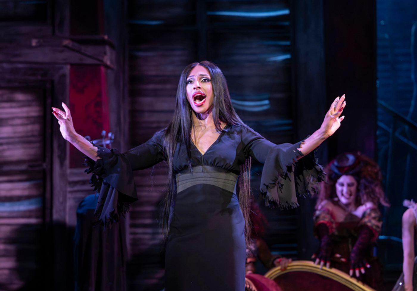 Photos: THE ADDAMS FAMILY is Now On UK Tour  Image