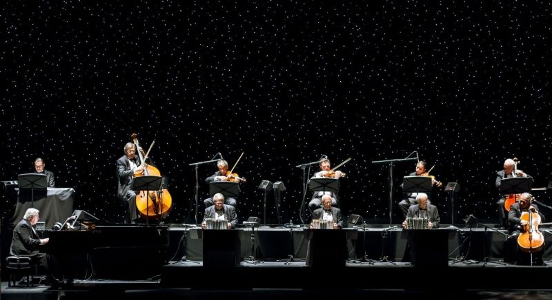 From Broadway to Brazil: Internationally Acclaimed Sensation Luis Bravo's FOREVER TANGO is Now in S?o Paulo  Image