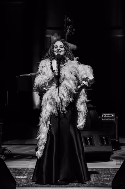 Melissa Errico Photo