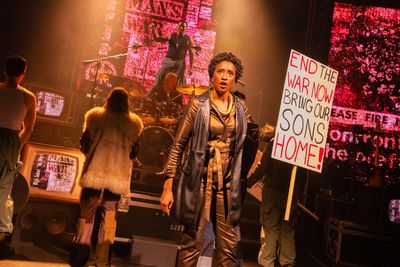 Courtnee Carter and the cast of Rolling Thunder Photo