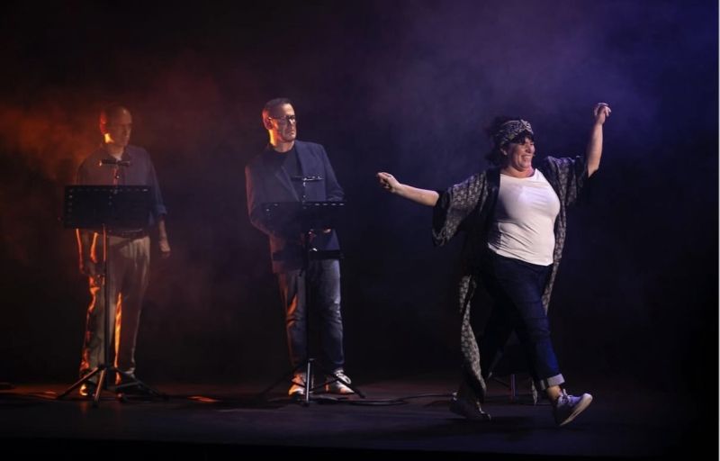 PHOTOS: TOTS ELS NENS CREIXEN se estrena en un único concierto en el Teatre Condal  Image