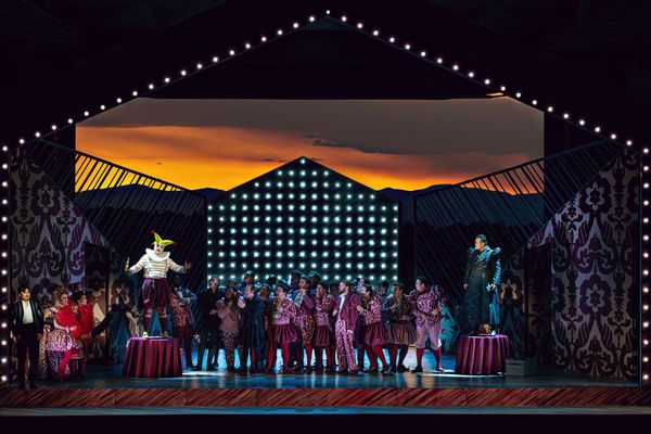 Front L - R: Duke Kim (Duke), Michael Chioldi (Rigoletto), Le Bu (Count Monterone), t Photo