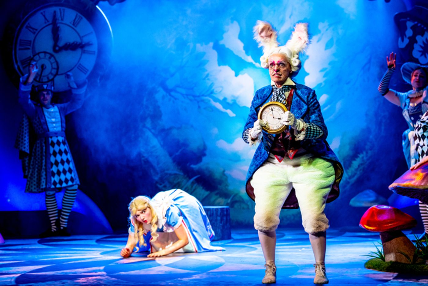 Photos: ALICE IN WONDERLAND at Marylebone Theatre  Image