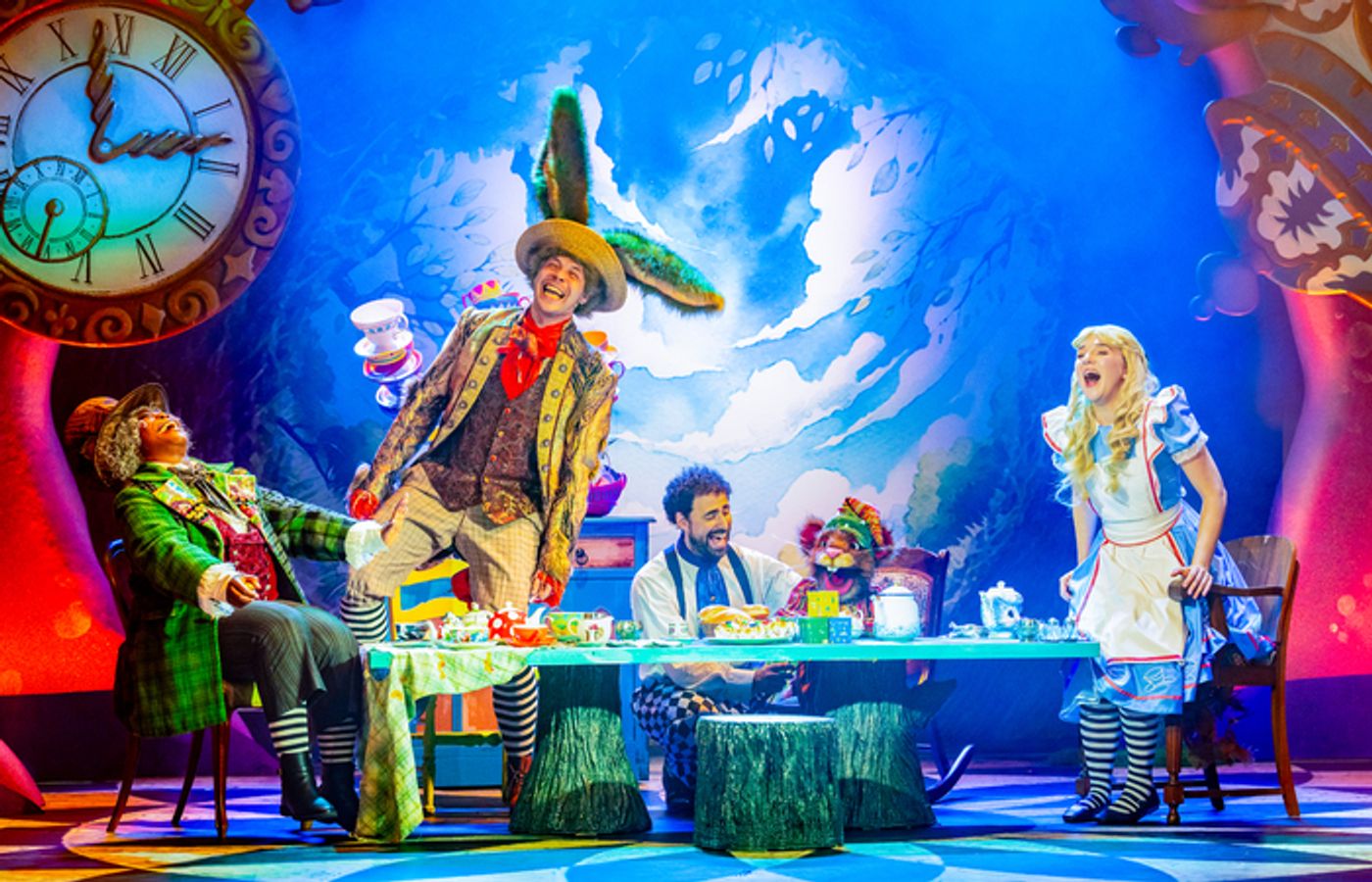 Photos: ALICE IN WONDERLAND at Marylebone Theatre  Image