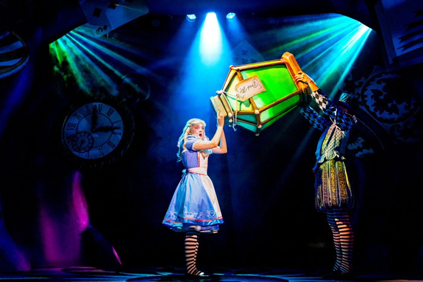 Photos: ALICE IN WONDERLAND at Marylebone Theatre  Image