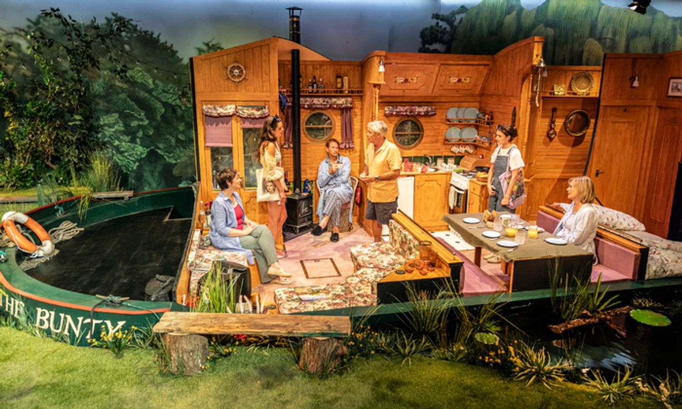 Photos: DON'T ROCK THE BOAT at the The Mill at Sonning Theatre  Image