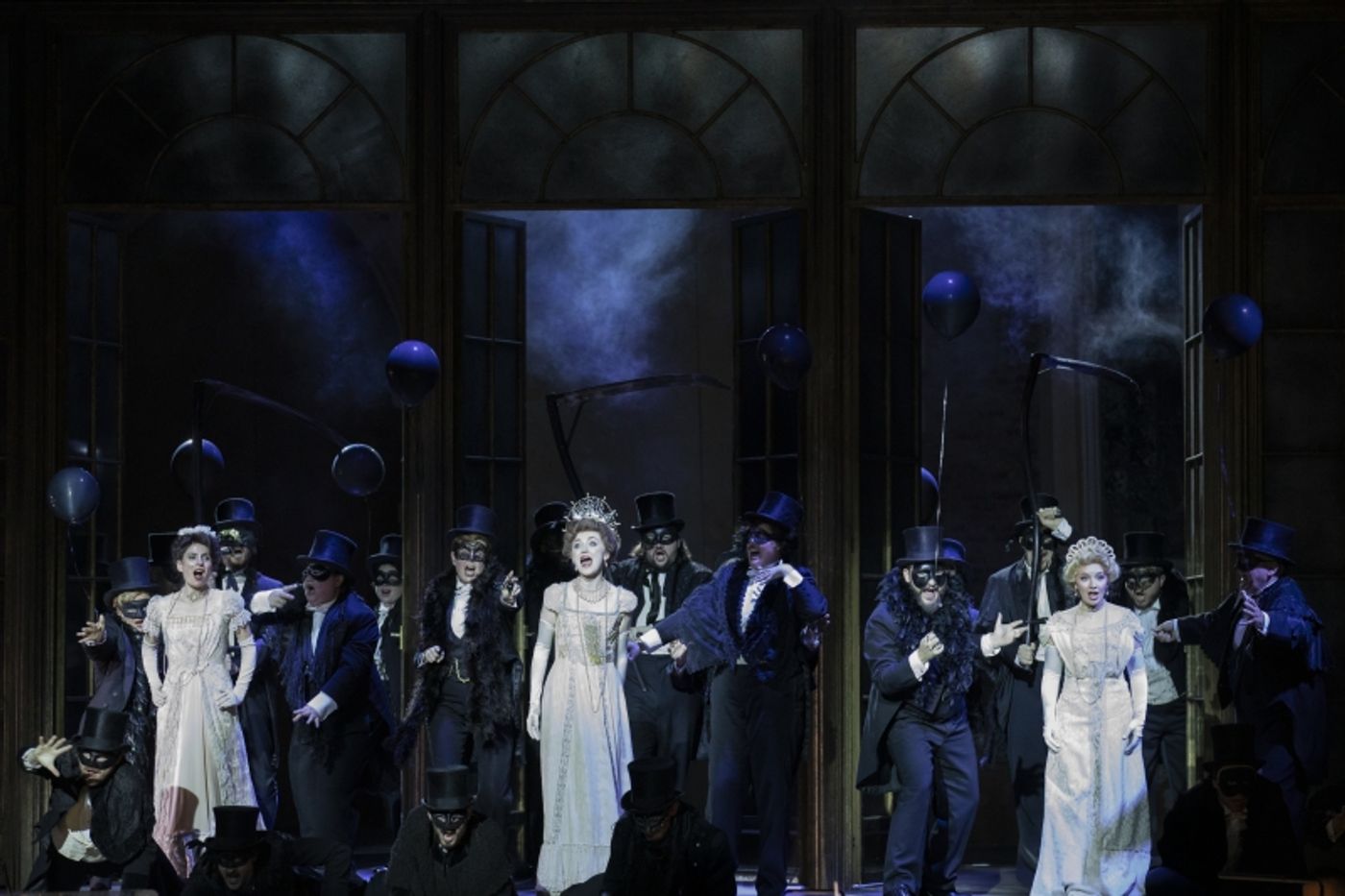 Review: LA TRAVIATA, Opera Holland Park  Image