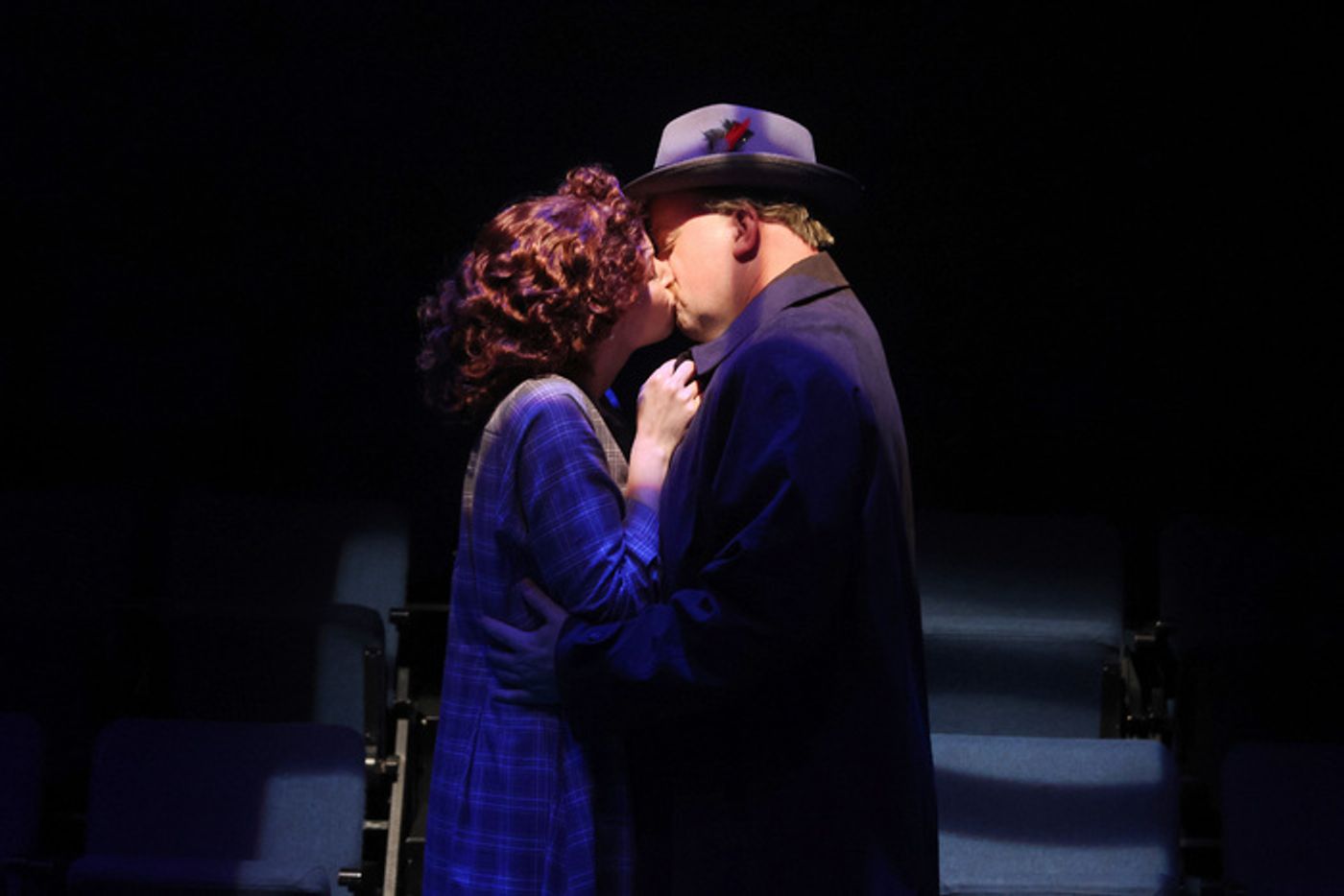 Photos: 39 STEPS at Main Street Theater  Image