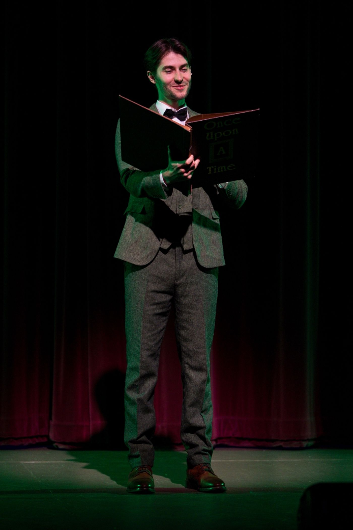 Review: INTO THE WOODS at Ashland Productions  Image