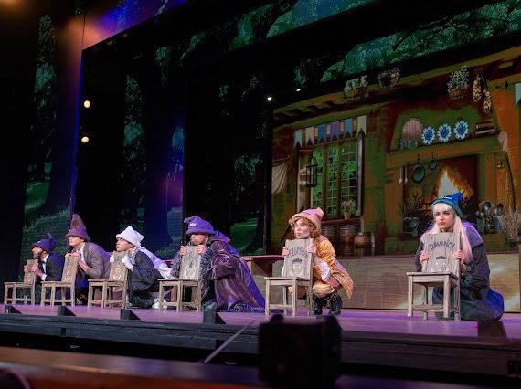 Review: Mirror, Mirror on the Wall: Robin & Clark's SNOW WHITE with Some Twists  Image