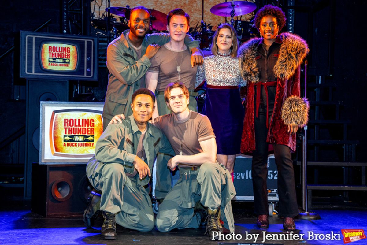 Deon'te Goodman, Daniel Yearwood, Justin Matthew Sargent, Drew Becker, Cassadee Pope, Courtnee Carter at 