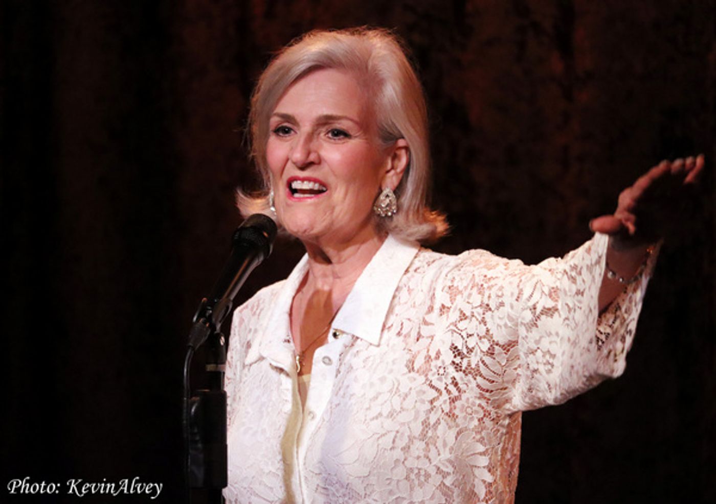 Photos: Karen Mason Celebrates Summer In Concert with SPF At Birdland  Image