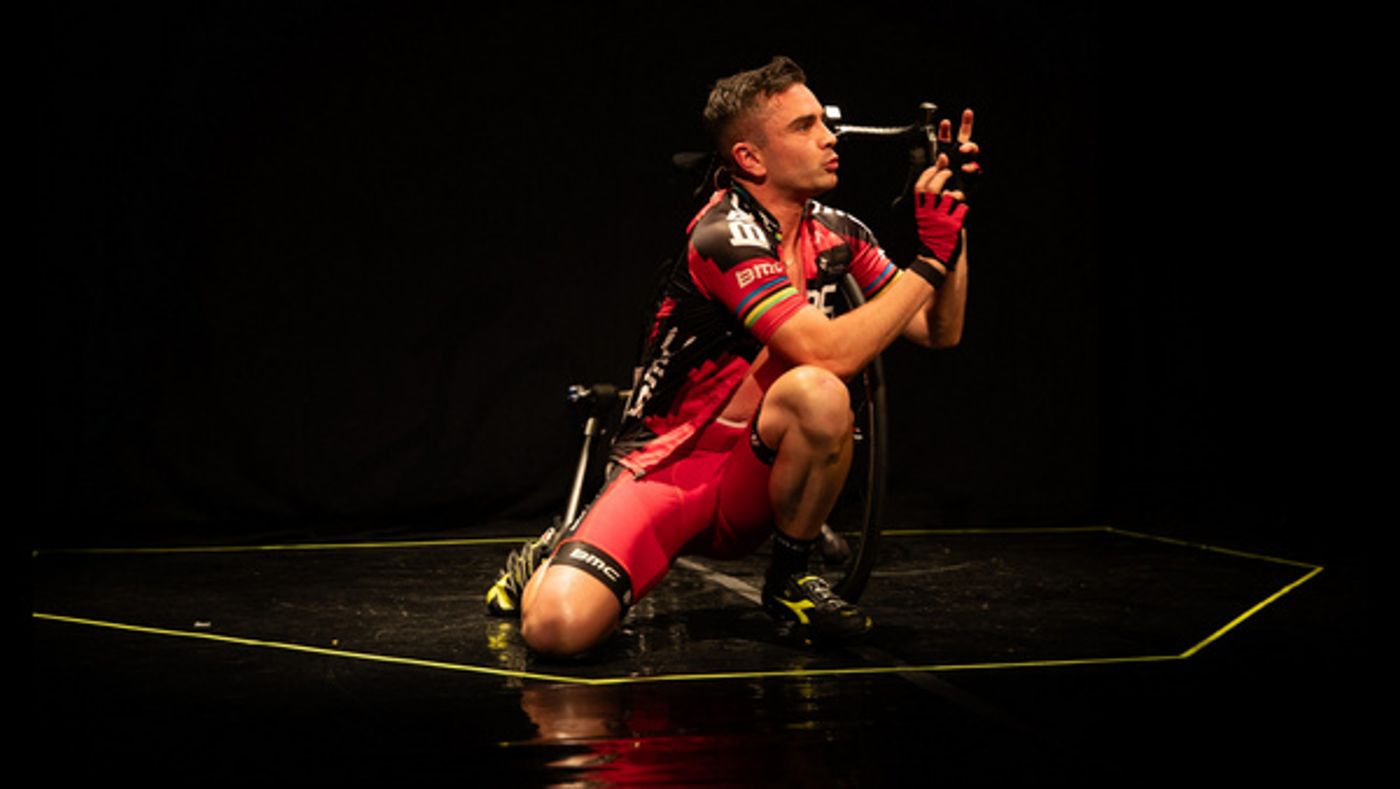 Photos: First Look at CADEL: LUNGS ON LEGS Ahead of Edinburgh Fringe  Image