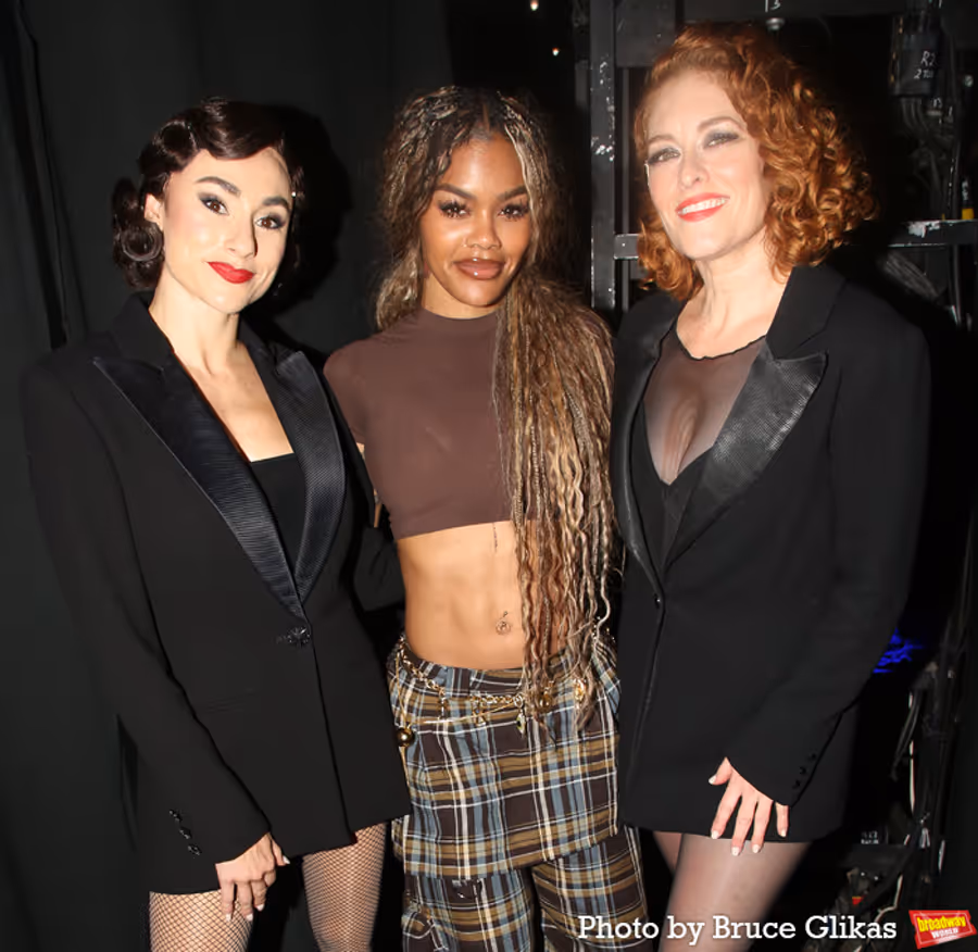 Photos: Teyana Taylor & Aaron Pierre Visit CHICAGO on Broadway Image