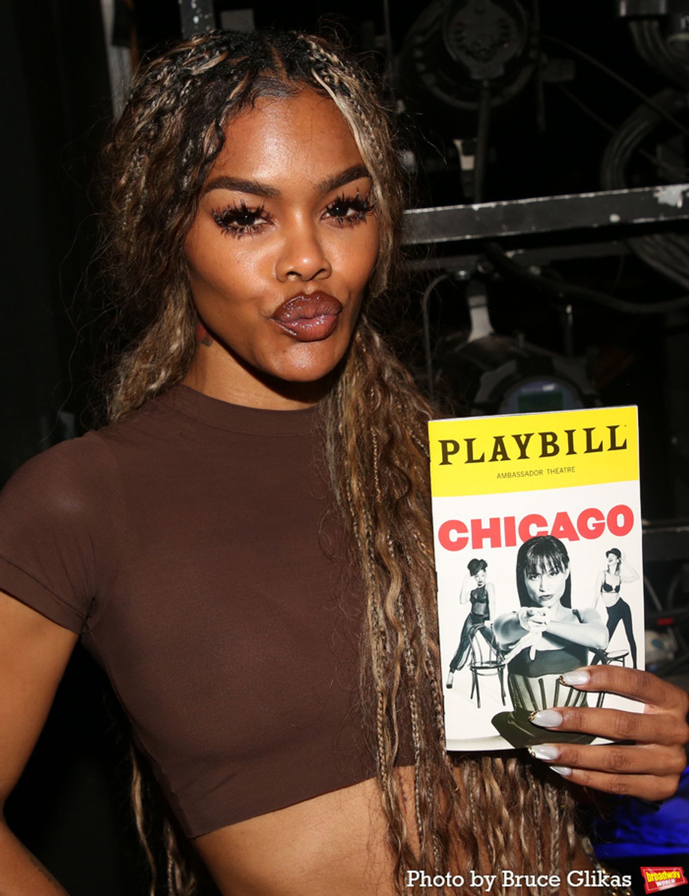 Photos: Teyana Taylor & Aaron Pierre Visit CHICAGO on Broadway  Image