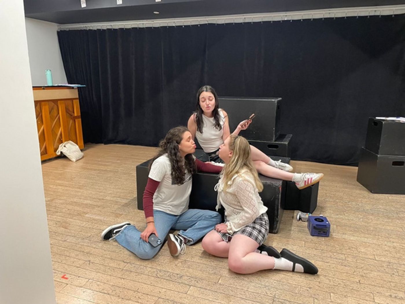 Photos: ARCHIVE OF MY OWN In Rehearsal At The Hudson Guild  Image