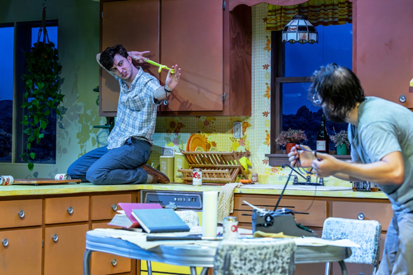 Photos: Sam Shepard's TRUE WEST At Paramount Theatre  Image