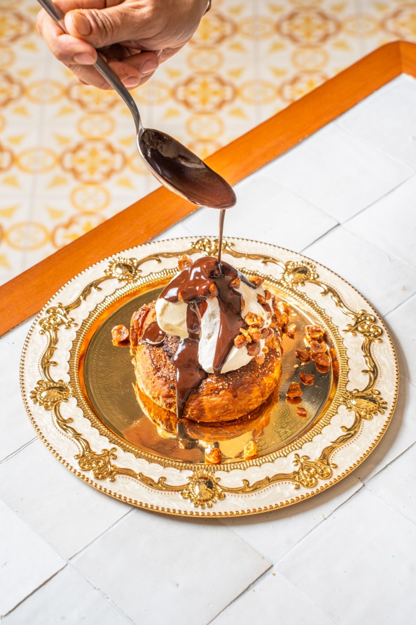 Review: MAMA MEZZE Brings the Finest Eastern Mediterranean Cuisine to NoMad Review: MAMA MEZZE Brings the Finest Eastern Mediterranean Cuisine to NoMad Image