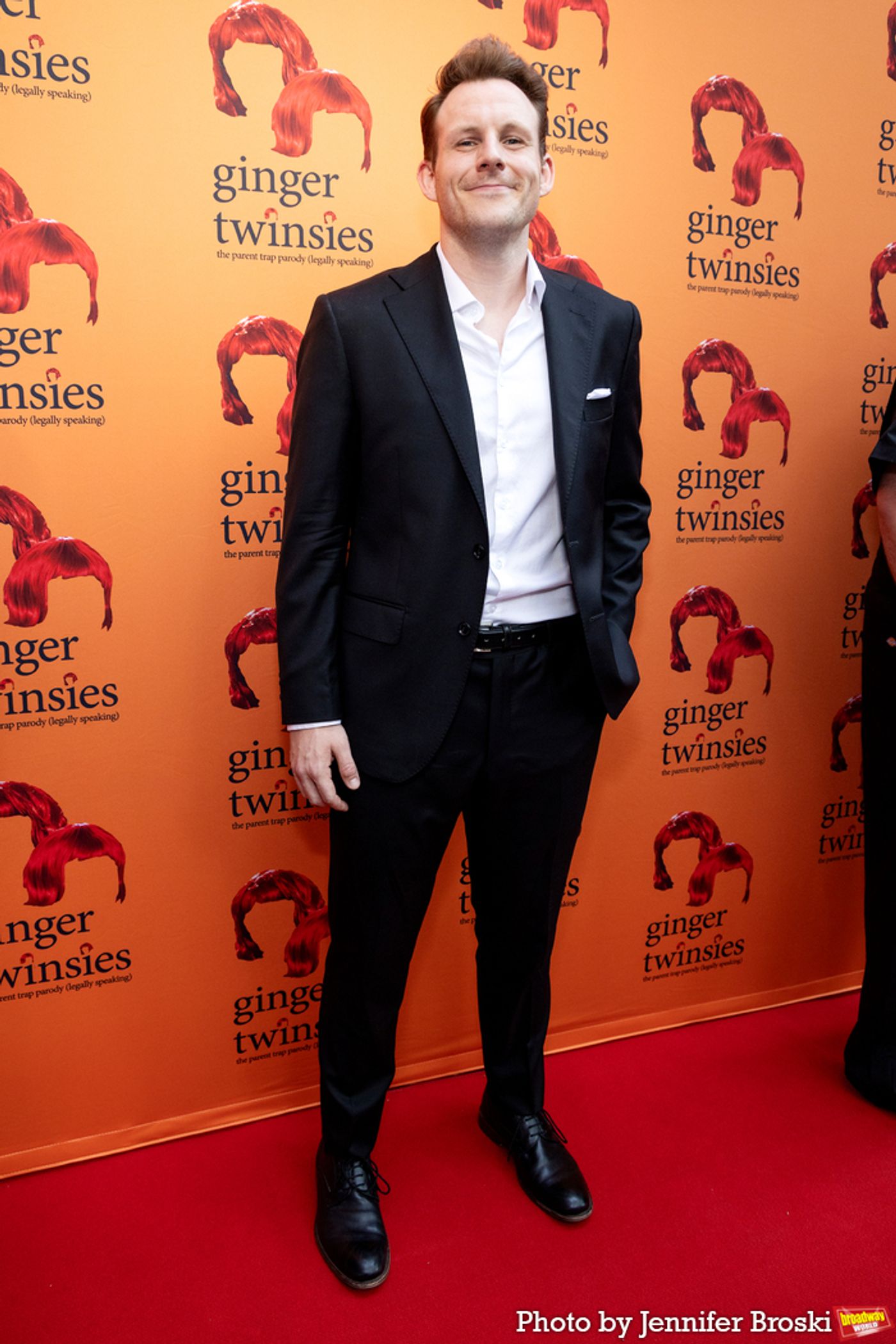 Photos: GINGER TWINSIES Company Celebrates Opening Night  Image