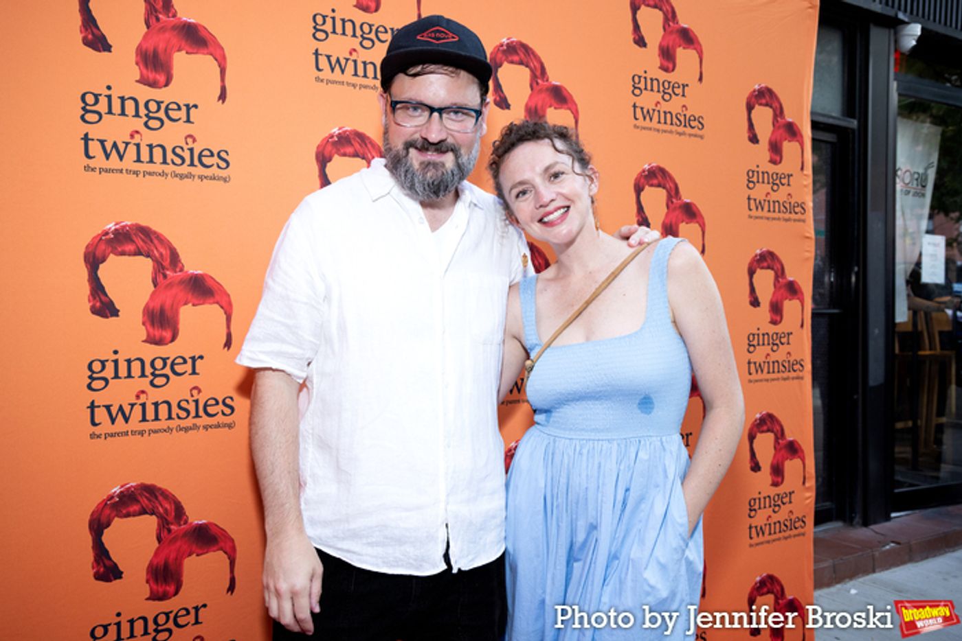 Photos: On the Opening Night Red Carpet for GINGER TWINSIES  Image