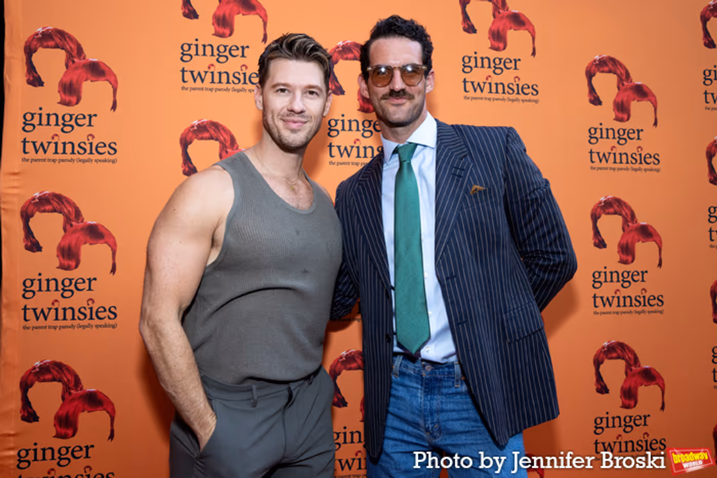 Photos: On the Opening Night Red Carpet for GINGER TWINSIES  Image