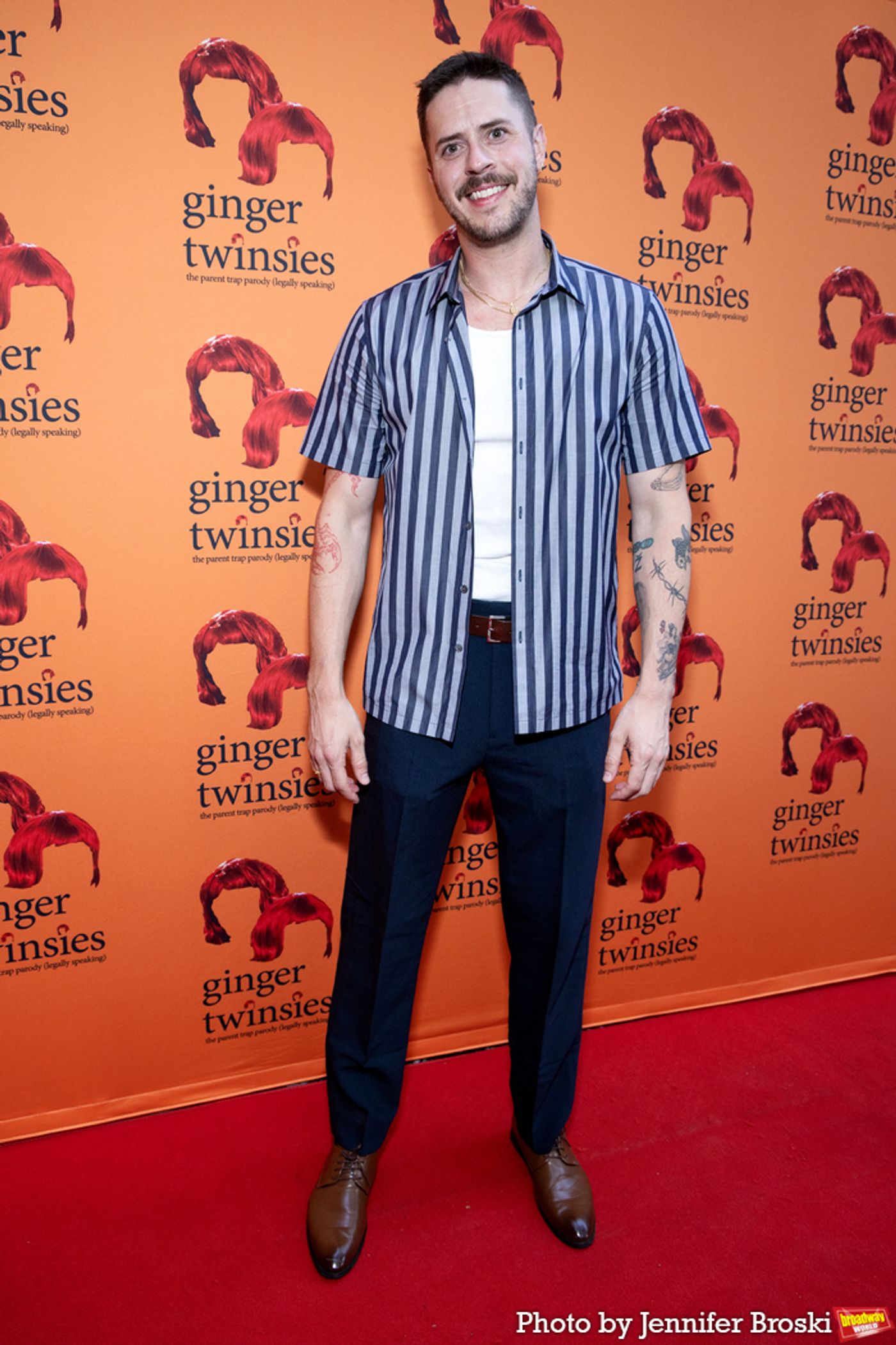 Photos: On the Opening Night Red Carpet for GINGER TWINSIES  Image