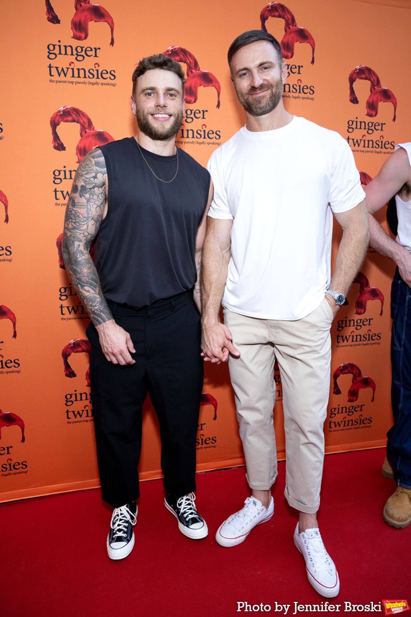 Photos: On the Opening Night Red Carpet for GINGER TWINSIES  Image