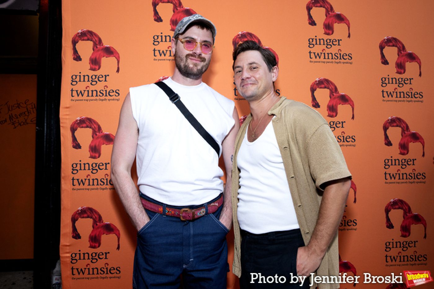 Photos: On the Opening Night Red Carpet for GINGER TWINSIES  Image