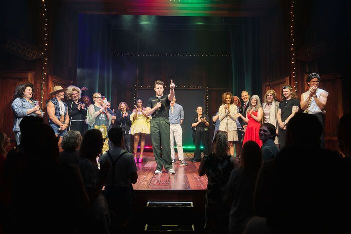 Photos: GINGER TWINSIES Celebrates Its Star-Studded Opening Night — photo 38 of 58