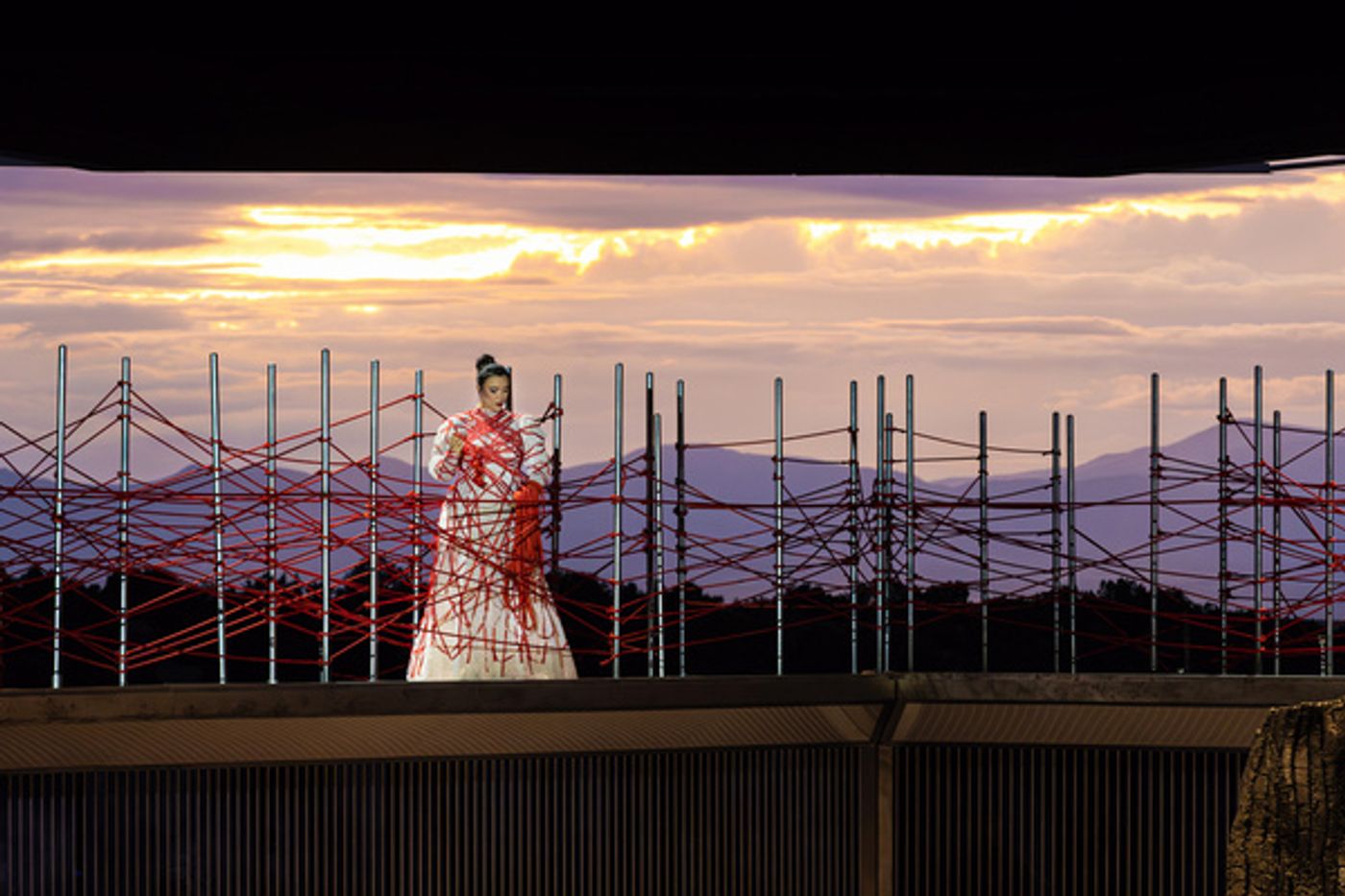 Photos: The Santa Fe Opera Presents DIE WALKURE Photos: The Santa Fe Opera Presents DIE WALKURE Image