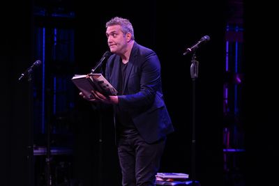 Craig Bierko Photo