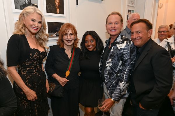 Christie Brinkley, Joy Behar, Sherri Sheperd, Carson Kressley, Eugene Pack Photo