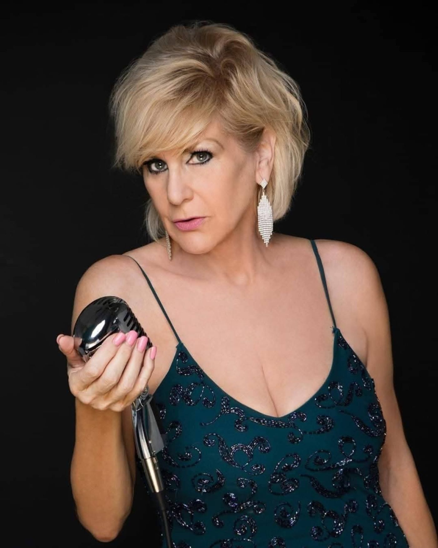 Previews: BONNIE G: TORCH SONG WITH A TWIST at Palm Springs Cultural Center  Image