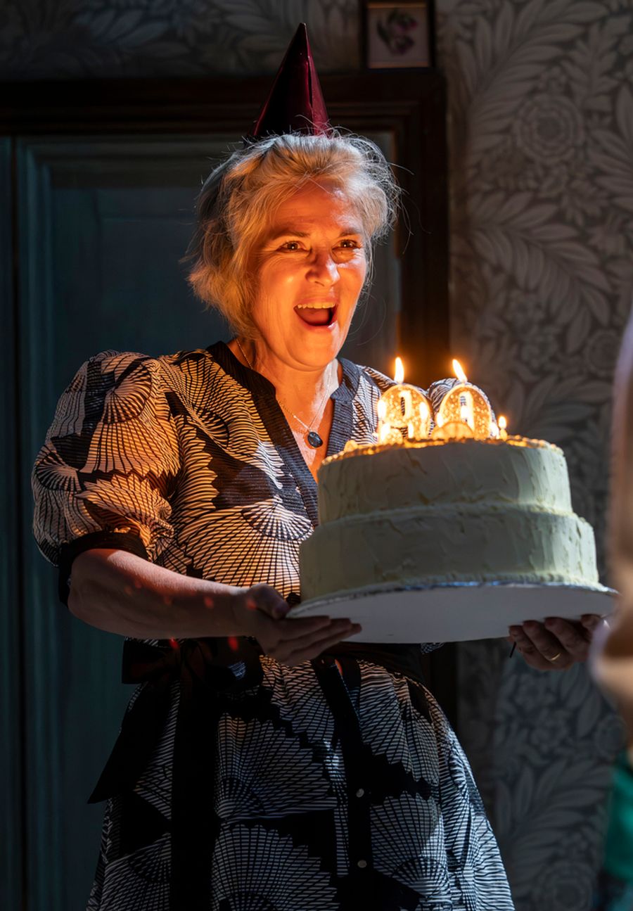 Photos: Paines Plough's CONSUMED at Edinburgh Festival Fringe Image