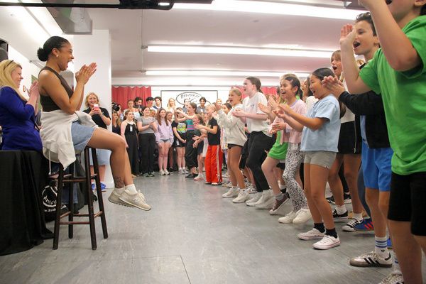 Photos: Jasmine Amy Rogers Joins Students At Broadway Artists Alliance — photo 12 of 13