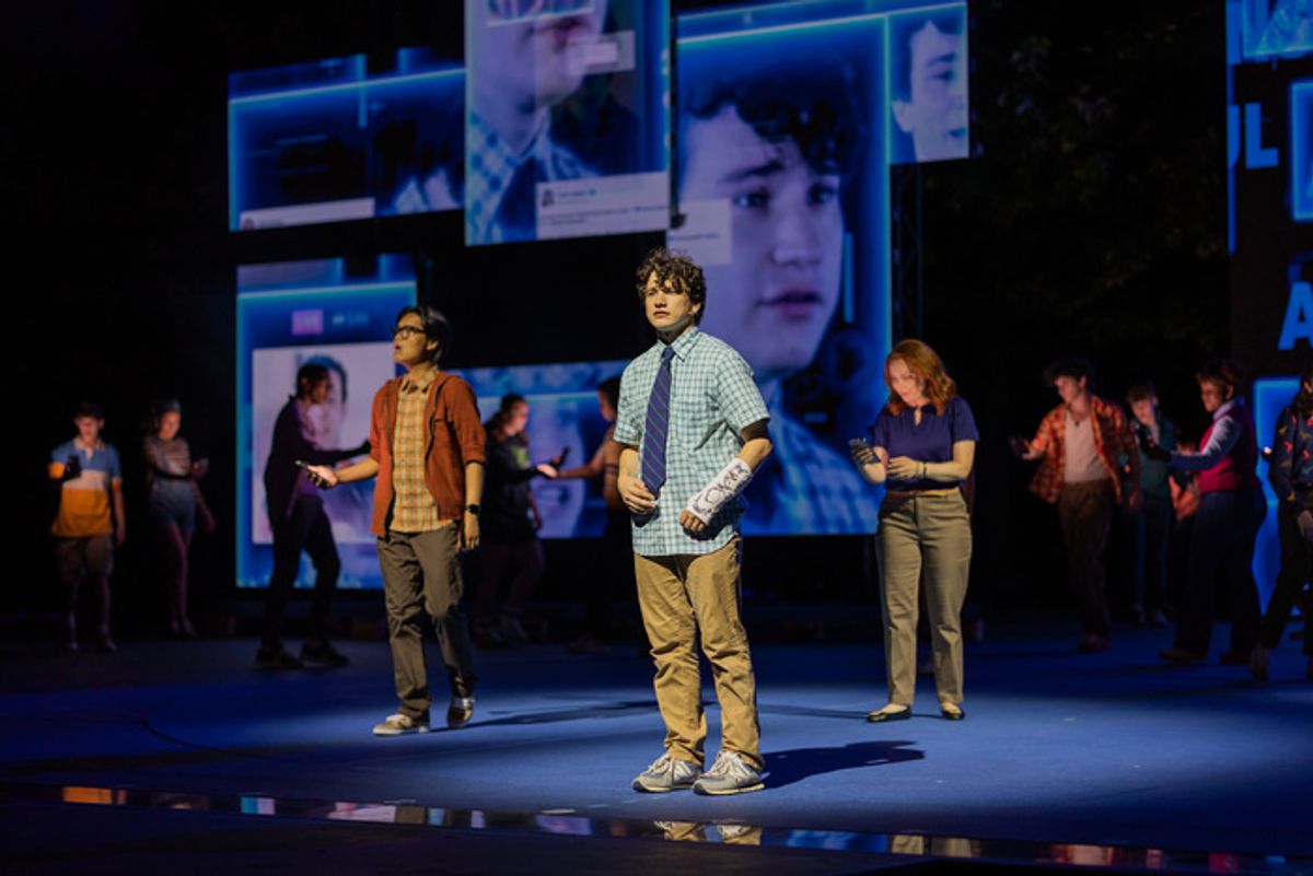 Michael Fabisch and the cast at 