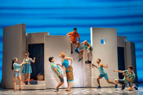  Justin Sudderth (Pepper – center L), Jalynn Steele (Tanya – center R), and the  Photo