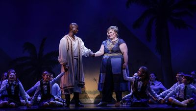 Darian Sanders, Audrey Belle Adams and the Company of Joseph and the Amazing Technico Photo
