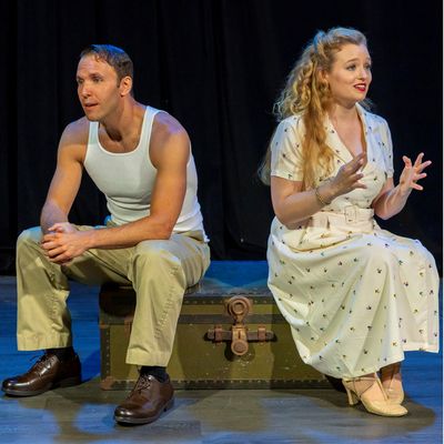 Eddie Egan, Lauren Grace Thompson
 Photo