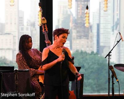 Christine Andreas Photo