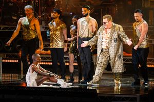 Cynthia Erivo, Josh Gad, and the cast of JESUS CHRIST SUPERSTAR @ BroadwayWorld Cynthia Erivo, Josh Gad, and the cast of JESUS CHRIST SUPERSTAR Photo