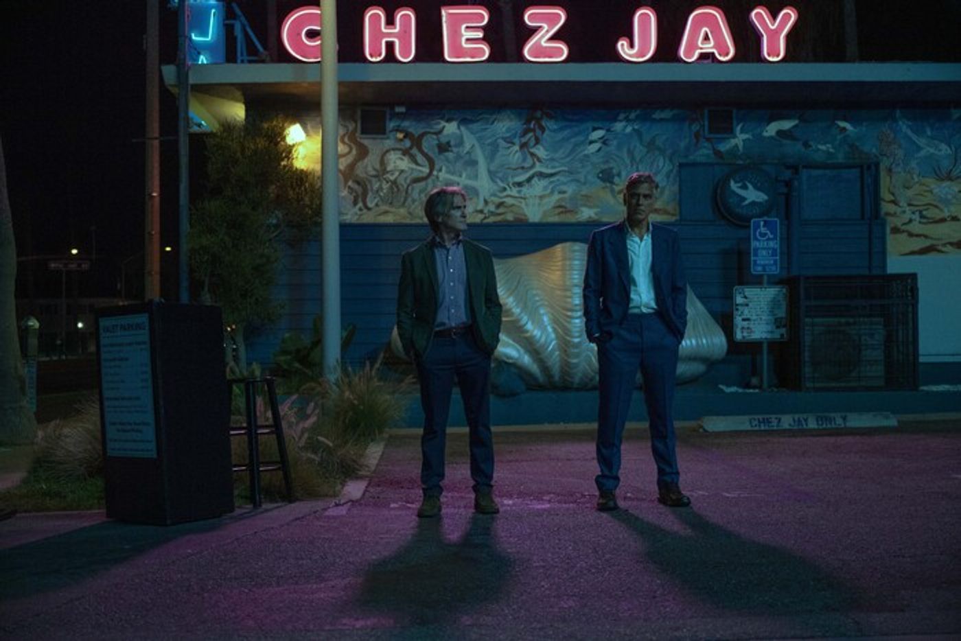 Video/Photos: George Clooney Stars as Movie Star JAY KELLY in First-Look at Noah Baumbach Film Video/Photos: George Clooney Stars as Movie Star JAY KELLY in First-Look at Noah Baumbach Film Image