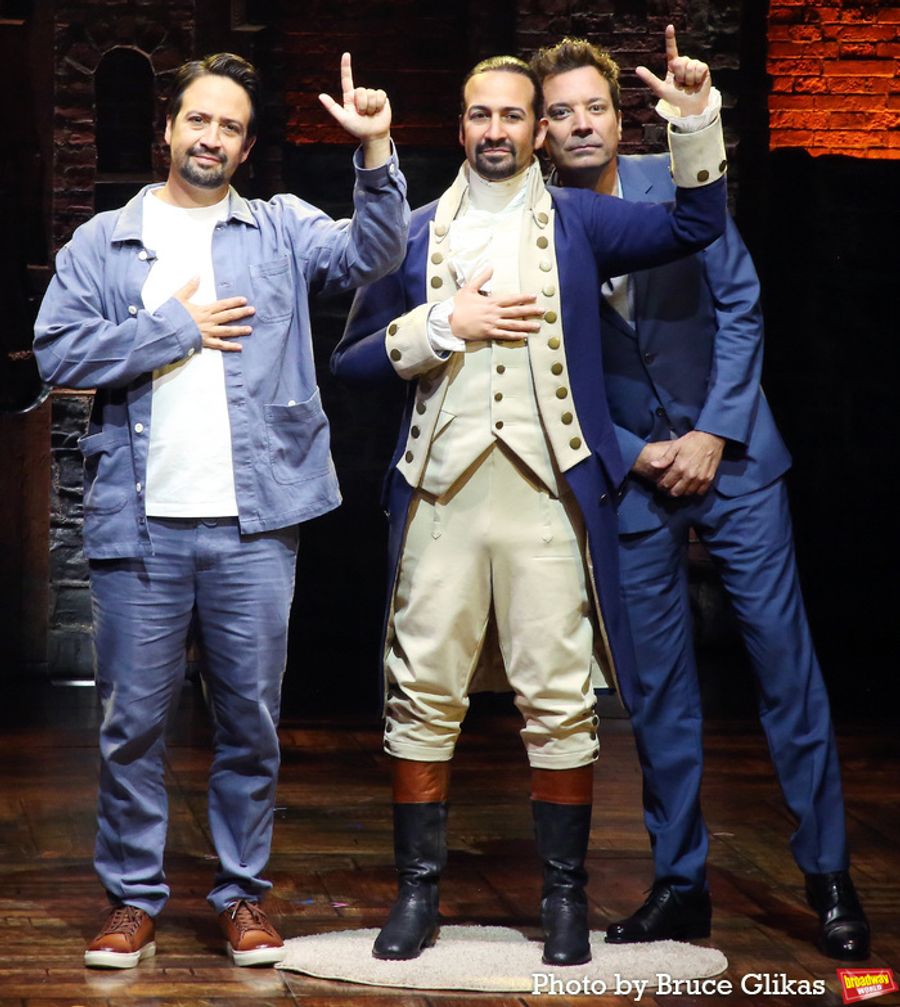 Photos: Lin-Manuel Miranda Poses With His New Wax Figure  Image