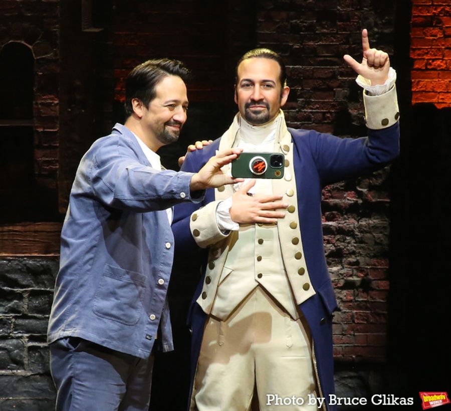 Photos: Lin-Manuel Miranda Poses With His New Wax Figure  Image