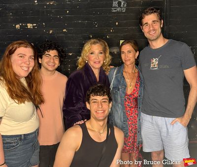 Hannah Solow, Tony Macht, Bianca Leigh, Julian Manjerico,  Kristen Wiig and Martin La Photo