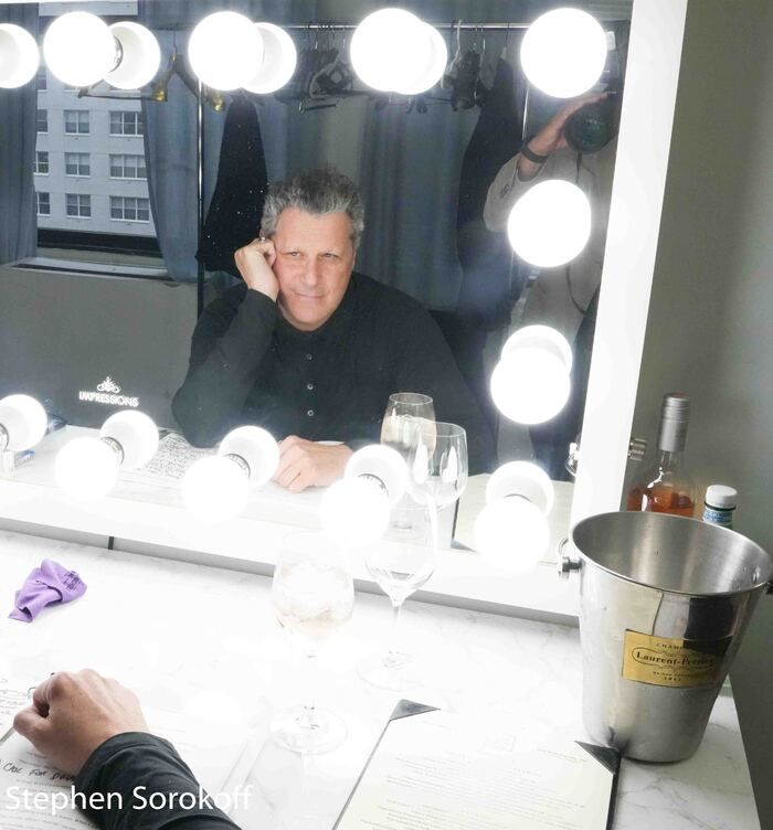 Review: ISAAC MIZRAHI SURVIVES DEMOCRACY at 54 Below: Lovable, Bawdy, & Honest Image