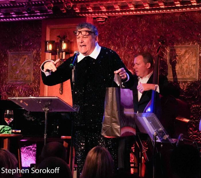 Review: ISAAC MIZRAHI SURVIVES DEMOCRACY at 54 Below: Lovable, Bawdy, & Honest Image