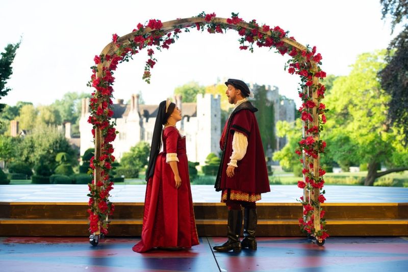 Review: ANNE BOLEYN: THE MUSICAL, Hever Castle Image