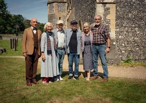 Sir Ben Kingsley, Helen Mirren, Steven Spielberg, Chris Columbus, Celia Imrie, Pierce Photo